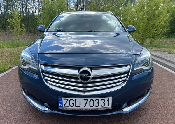 Opel Insignia cena 41900 przebieg: 157700, rok produkcji 2015 z Goleniów małe 667